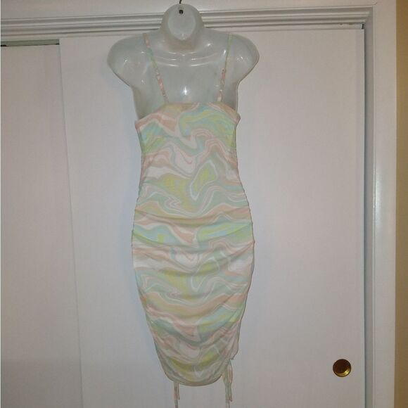 Almost Famous Ruched Tie Hem Dress - Picture 5 of 7